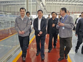 河北省常務副省長楊崇勇到唐鋼調研